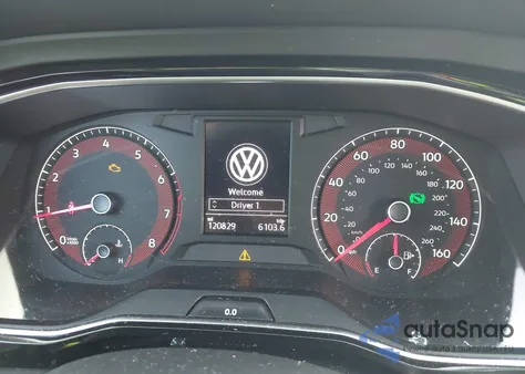 2019 Volkswagen Jetta 1.4T R-Line/1.4T S/1.4T Se z USA, uszkodzony, nr VIN 3VWC57BU7KM155407